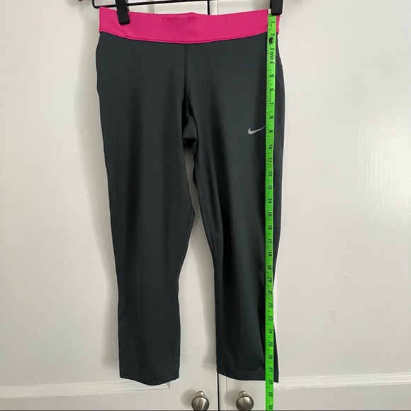 Nike Dri-Fit Run Fast Live Fearless Capri Legging - Picture 11 of 13